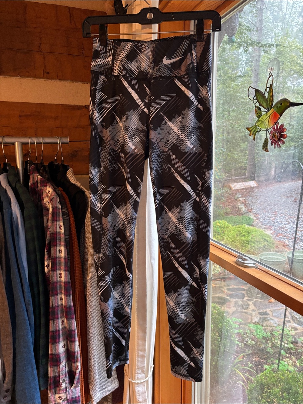 Nike Black & White Abstract Print Leggings